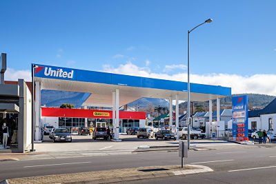 United Service Station – Sandy Bay